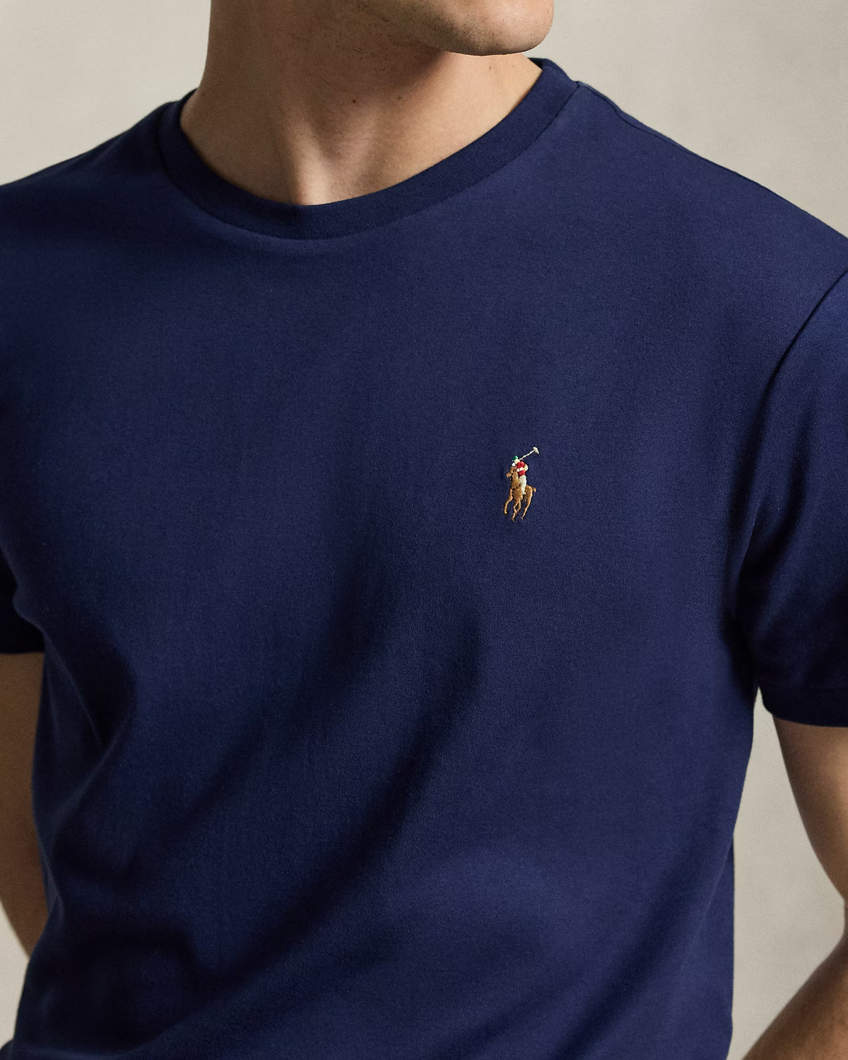 Camiseta Slim Fit de algodón suave