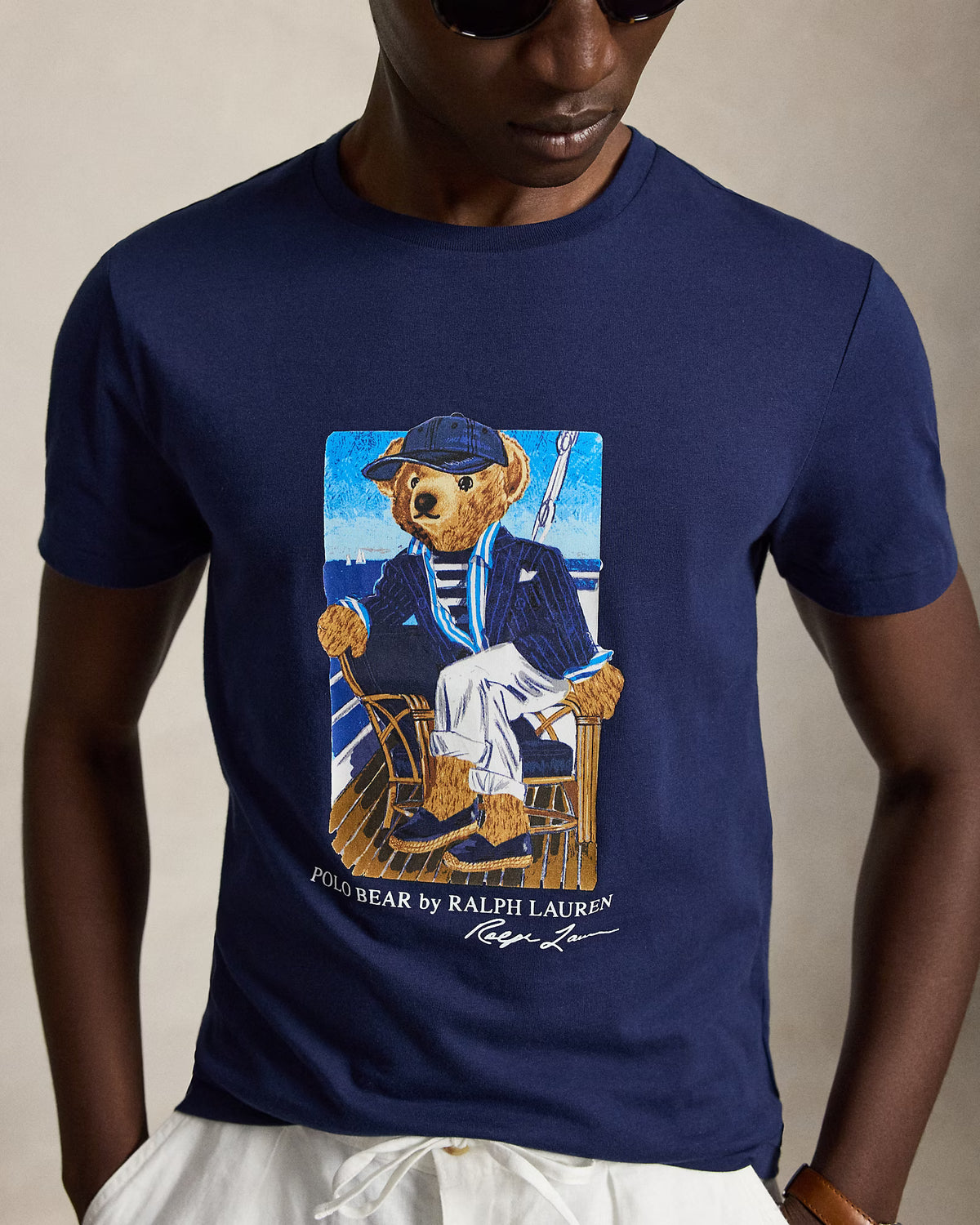 Camiseta Slim Fit con estampado de oso